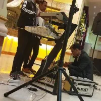 فیلم برداری همراه با دیجی اقاو خانم بانده اجاره ای