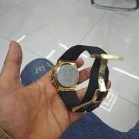 ساعت خوش رخ|ساعت|تهران, مرزداران|دیوار