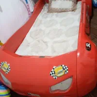 تخت ماشینی تمیز وسالم