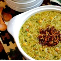 به یک آشپز ،آش  حلیم زن نیازمندیم.