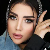 شنیون و میکاپ فقط 490