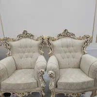 ۲عدد مبل استیل بهمراه لاوست جلومبلی و عسلی نو