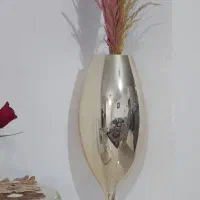گلدان طلایی