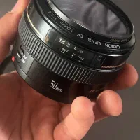 لنز پنجاه کنون اف 1.4