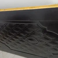 در اتاق خواب