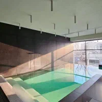 فروش آپارتمان ۲۵۰متری واقع درفرمانیه شرقی