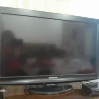 تلوزیون ۳۳انج سالم همرا با دستگاه دیجیتال