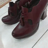 کفش چرم زنانه