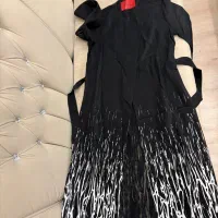 پالتو مانتو|لباس|رشت, توشیبا|دیوار