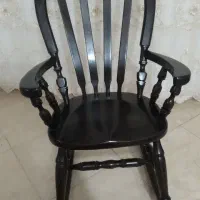 صندلی راک و تاب ریلکسی در حد نو