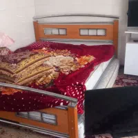 تلویزون ۴۲ اینچ وتخت خواب دونفره