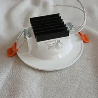 فروش ویژه پنل ۷ وات LED آفتابی زیر قیمت بازار|لامپ و چراغ|ساری, |دیوار