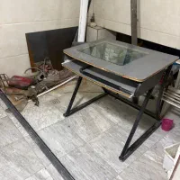 میز کامپیوتر  سالم و تمیز ۴۵۰ت|میز تحریر و کامپیوتر|قم, علی آباد سعدگان|دیوار