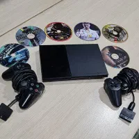 سونی 2 (پلی استیشن) با ۲ عدد دسته سالم