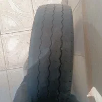 تایر جلوی نیسان تیوبلس|قطعات یدکی و لوازم جانبی|اهر, |دیوار