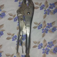 آچار قفلی و اجاره فرانسه