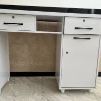 میز و صندلی