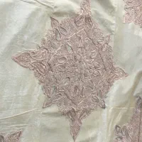 رومیزی مخمل سرمه دوزی شده