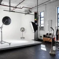 به تعدادی مدل خانم نیازمندیم(تعداد محدود)