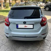 برلیانس کراس اتومات مدل ۱۳۹۷ موتور بزرگ 1650 تمیز|خودرو سواری و وانت|اصفهان, خانه اصفهان|دیوار