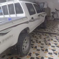 تویوتا هایلوکس ۴ وای