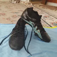 کفش فوتبال