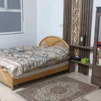 منزل مبله|اجارهٔ کوتاه‌مدت آپارتمان و سوئیت|شیراز, بعثت|دیوار