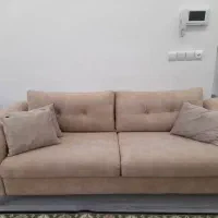 مبل ۷نفره کرم شامل ۳نفره.دونفره وتک نقره|مبلمان خانگی و میز عسلی|شاهین‌شهر, خانه کارگر|دیوار