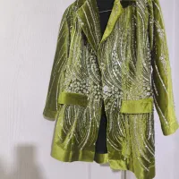 لباس‌مجلسی‌همه‌توافقی|لباس|قدس, شهر‌قدس|دیوار