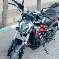 بنلی ۳۰۰ کارکرد ۵ هزار تا