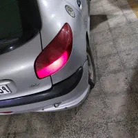 ۲۰۶مدل ۸۲ شاسی سالم