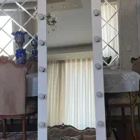 آینه چراغ دار