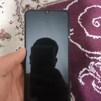 سامسونگ Galaxy A20 با حافظهٔ ۳۲ گیگابایت
