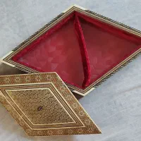 شکلات خوری از جنس خاتم