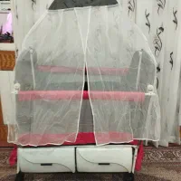 تخت و گهواره