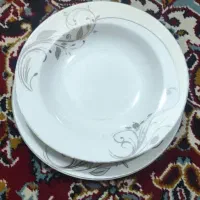 بشقاب چینی