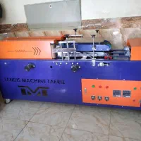 دستگاه دستمال کاغذی