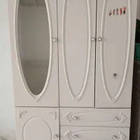 کمد کودک و نوجوان