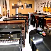 فروش نقد و اقساط بدون بهره انواع پیانو طرح اکوستیک