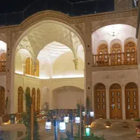 فروش بوتیک هتل سنتی/به کمترین قیمت/بافت تاریخی|فروش زمین و ملک کلنگی|کاشان, ترک آباد|دیوار