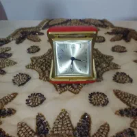 ساعت آنتیک و قدیمی