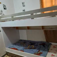 تخت خواب دوطبقه تمیز در حد نو|تخت و سرویس خواب|اهواز, فرهنگ شهر|دیوار