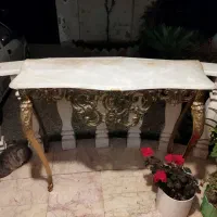 میز  برنجی با سنگ مرمر