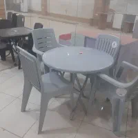 ست میز و صندلی مخصوص فضای باز مناسب جلوی کافی شاپ