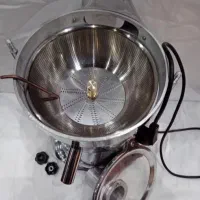 آبمیوگیری صنعتی سیلوان موتور ایتالیا|آبمیوهگیر و آبمرکباتگیر|اصفهان, رزمندگان|دیوار