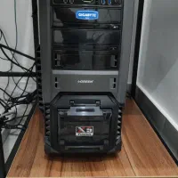 سیستم کامپیوتر همراه با میز نو|رایانه رومیزی|رشت, پیرسرا|دیوار