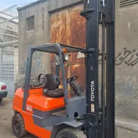 لیفتراک تویوتا ۸اف