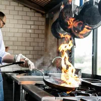 پرسنل آشپزخانه، تمام قسمت ها