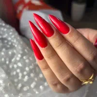 کاشت ناخون شیک فقط350 تومن