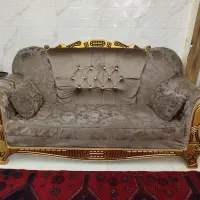 مبل پنج نفر ومیز نهارخوری